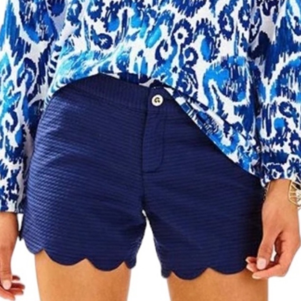 Lilly Pulitzer Blue Scalloped Shorts